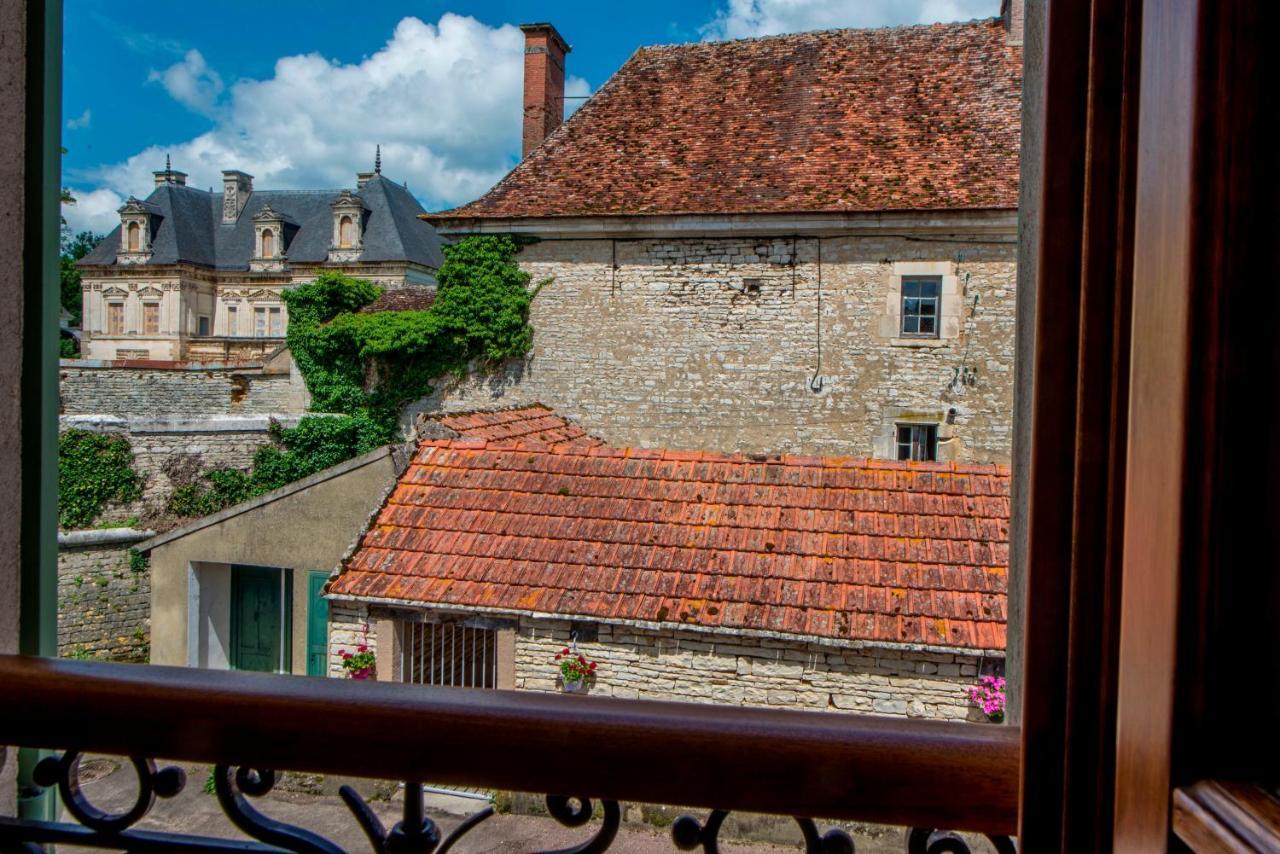 Aupres Du Chateau Tanlay Exteriér fotografie
